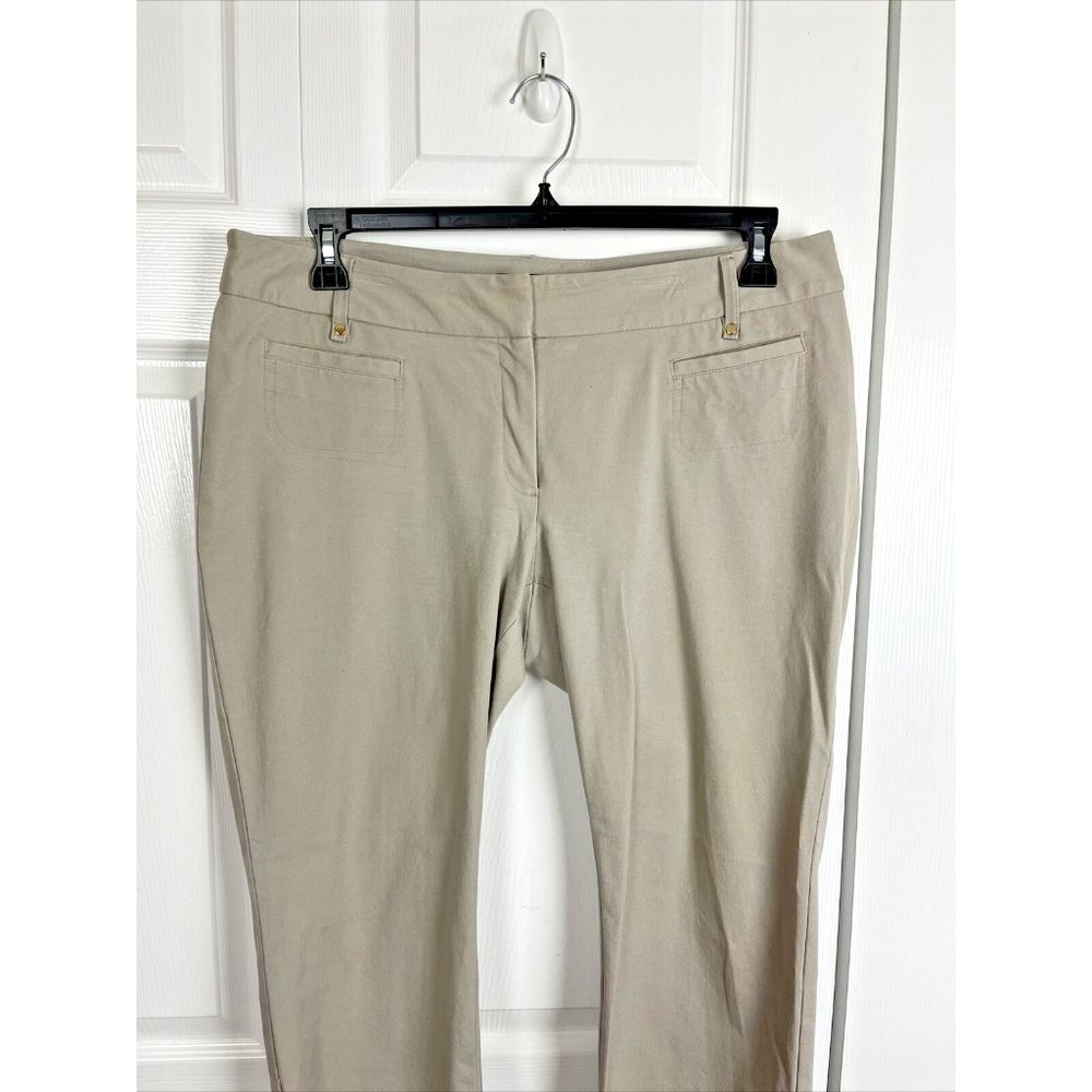 Alfani Woman's Twill Cotton Blend Flat Front Hidden Closure Capris Size 14 - Picture 2 of 10